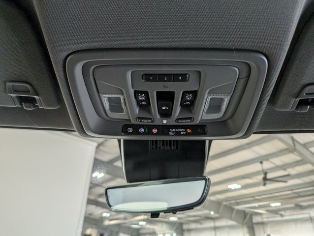 2026 GMC Sierra 3500HD Denali Reserve Dually 6.6L V8 Turbo-Diesel