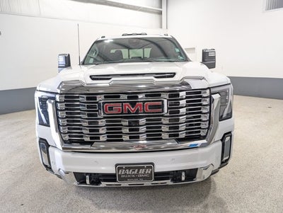 2026 GMC Sierra 3500HD Denali Reserve Dually 6.6L V8 Turbo-Diesel