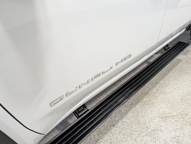 2026 GMC Sierra 3500HD Denali Reserve Dually 6.6L V8 Turbo-Diesel