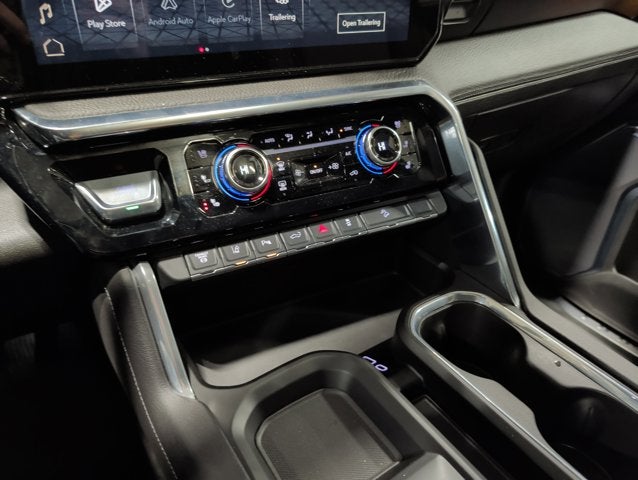 2025 GMC Sierra 3500HD Denali