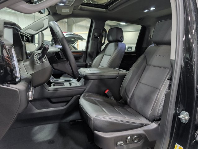 2025 GMC Sierra 3500HD Denali