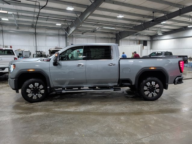 2025 GMC Sierra 3500HD Denali