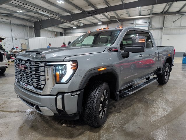 2025 GMC Sierra 3500HD Denali
