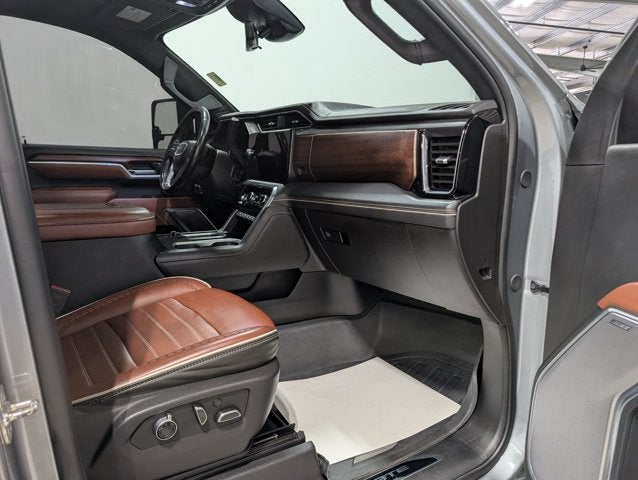 2025 GMC Sierra 2500HD Denali Ultimate 6.6L Turbo-Diesel V8 Gooseneck Prep Sterling Metallic