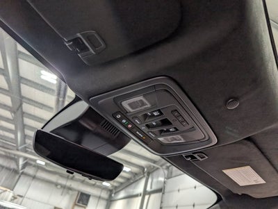 2025 GMC Sierra 2500HD Denali Ultimate 6.6L Turbo-Diesel V8 Gooseneck Prep Sterling Metallic