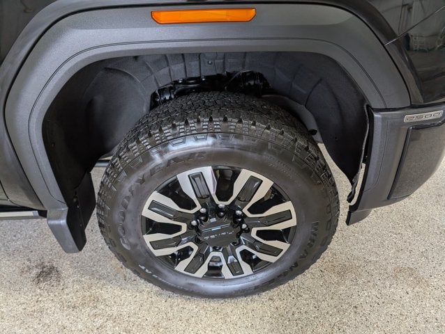 2025 GMC Sierra 2500HD Denali Ultimate Duramax 5th Wheel Prep Power Boards Sunroof