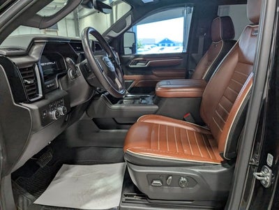 2025 GMC Sierra 2500HD Denali Ultimate Duramax 5th Wheel Prep Power Boards Sunroof