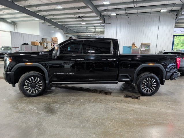 2025 GMC Sierra 2500HD Denali Ultimate Duramax 5th Wheel Prep Power Boards Sunroof