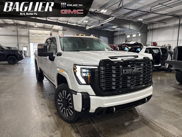 2025 GMC Sierra 2500HD Denali Ultimate Duramax 6.6L Turbo-Diesel Max Trailering Package White Frost
