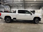 2025 GMC Sierra 2500HD Denali Ultimate Duramax 6.6L Turbo-Diesel Max Trailering Package White Frost