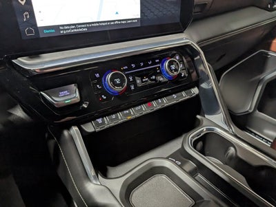2025 GMC Sierra 2500HD Denali Ultimate 5th Wheel Prep Standard Bed Denali Diesel Roof Tech