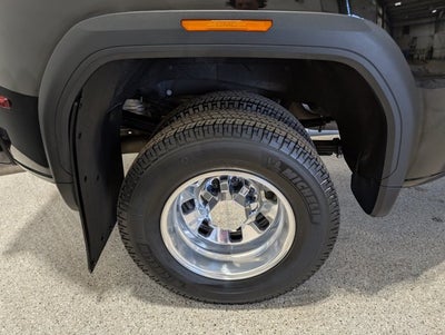2025 GMC Sierra 3500HD Denali Ultimate 6.6L Turbo-Diesel DRW Gooseneck Package Onyx Black