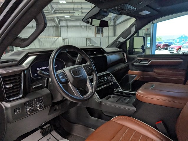 2025 GMC Sierra 3500HD Denali Ultimate 6.6L Turbo-Diesel DRW Gooseneck Package Onyx Black