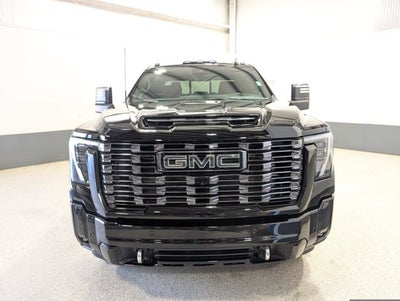 2025 GMC Sierra 3500HD Denali Ultimate 6.6L Turbo-Diesel DRW Gooseneck Package Onyx Black