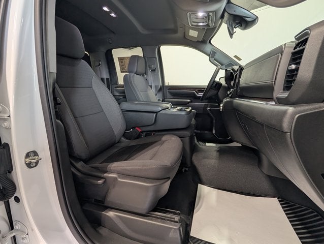 2024 GMC Sierra 2500HD SLE X31 Convenience Package Heated Seats Remote Start New Tires
