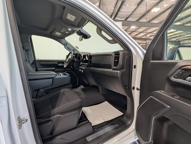 2024 GMC Sierra 2500HD SLE X31 Convenience Package Heated Seats Remote Start New Tires