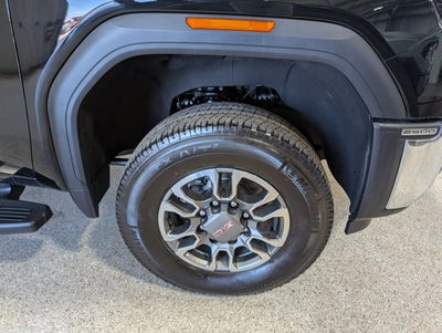 2025 GMC Sierra 2500HD SLE Double Cab 6.6L Turbo-Diesel V8 Four Wheel Drive