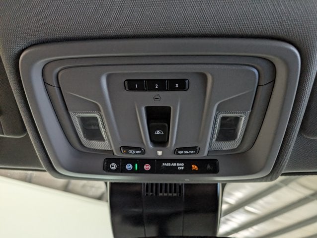 2025 GMC Sierra 2500HD SLE Double Cab 6.6L Turbo-Diesel V8 Four Wheel Drive