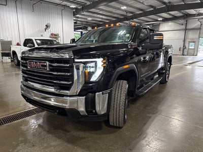 2025 GMC Sierra 2500HD SLE Double Cab 6.6L Turbo-Diesel V8 Four Wheel Drive