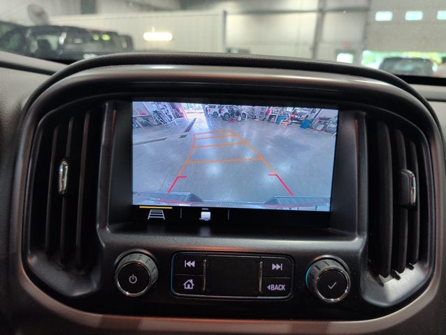 2022 GMC Canyon 4WD AT4 w/Leather