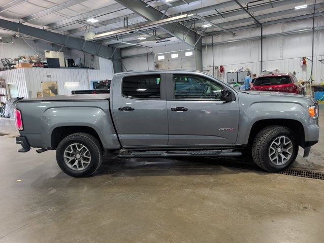 2022 GMC Canyon 4WD AT4 w/Leather