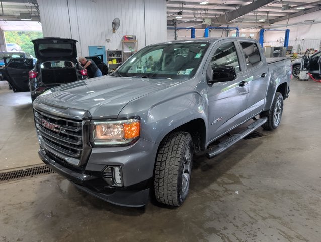 2022 GMC Canyon 4WD AT4 w/Leather