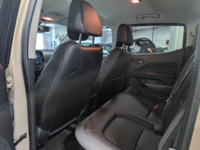 2022 GMC Canyon 4WD AT4 w/Leather