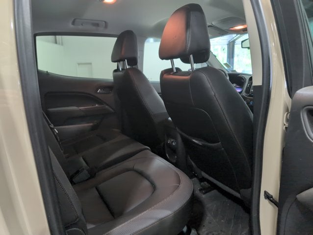 2022 GMC Canyon 4WD AT4 w/Leather