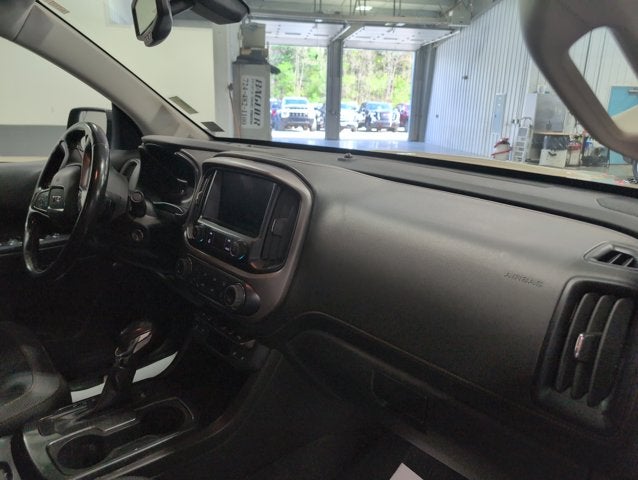 2022 GMC Canyon 4WD AT4 w/Leather