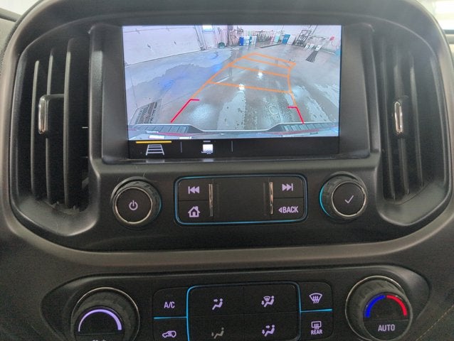 2022 GMC Canyon 4WD AT4 w/Leather