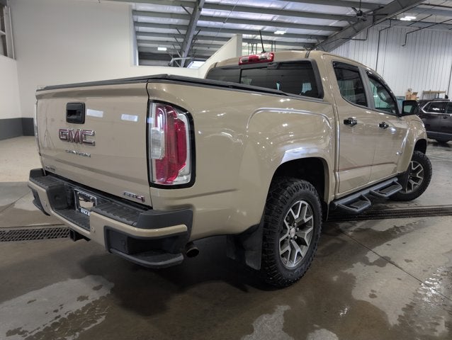 2022 GMC Canyon 4WD AT4 w/Leather