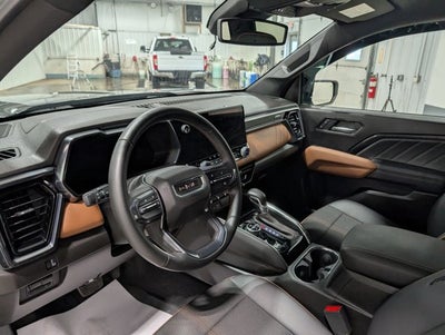 2024 GMC Canyon 4WD AT4