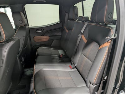 2024 GMC Canyon 4WD AT4
