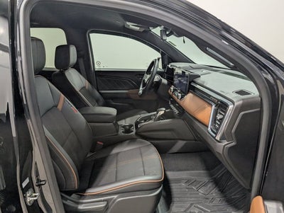 2024 GMC Canyon 4WD AT4