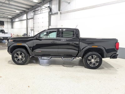 2024 GMC Canyon 4WD AT4