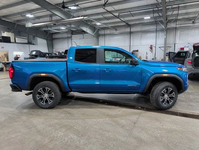 2023 GMC Canyon 4WD AT4