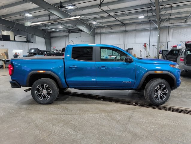 2023 GMC Canyon 4WD AT4