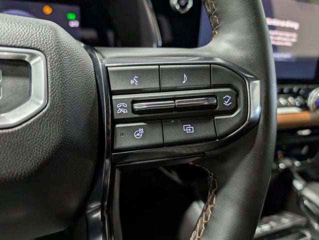 2023 GMC Canyon 4WD AT4