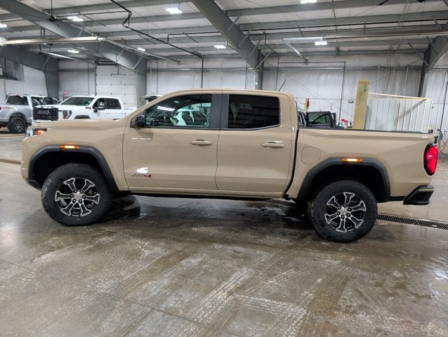 2023 GMC Canyon 4WD AT4