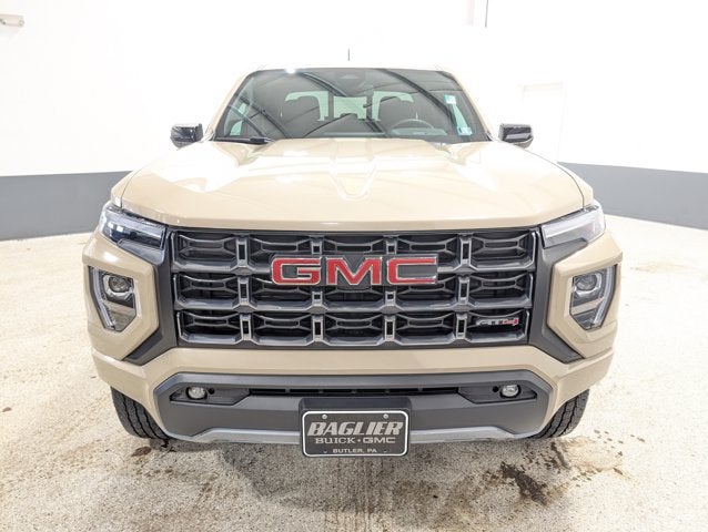 2023 GMC Canyon 4WD AT4