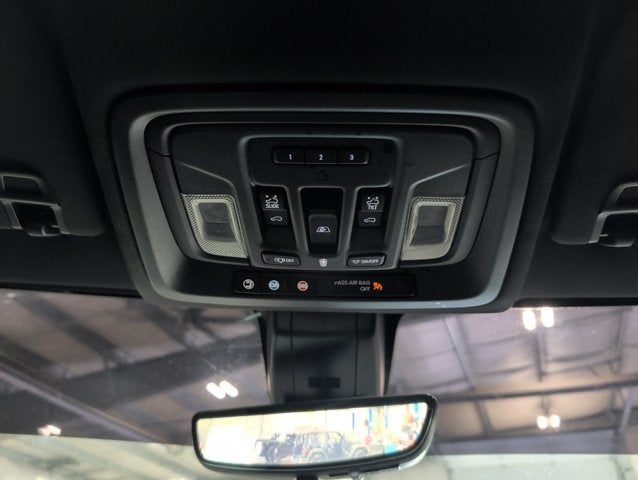 2021 GMC Sierra 1500 AT4 Premium Package Technology Package Sunroof New Tires