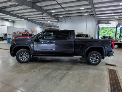 2022 GMC Sierra 1500 AT4 6.2L V8 Premium Tech Pkg Standard Bed All Terrain Tires