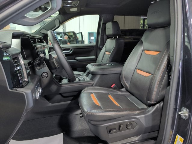 2022 GMC Sierra 1500 AT4 6.2L V8 Premium Tech Pkg Standard Bed All Terrain Tires