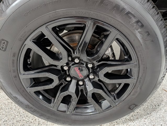 2025 GMC Sierra 1500 Elevation Diesel 3.0L Buckets Heated Wheel Tow Pkg