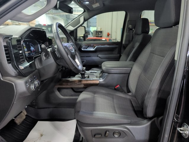 2025 GMC Sierra 1500 Elevation 3.0L Duramax Turbo-Diesel X31 4WD Standard Bed