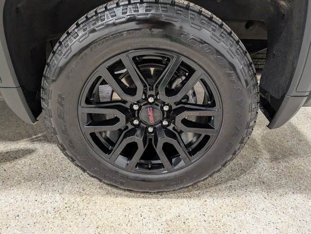 2025 GMC Sierra 1500 Elevation 5.3L V8 X31 Short Bed Buckets 20s Black Tubes