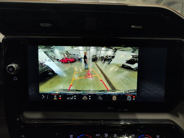 2025 GMC Sierra 1500 AT4 Diesel Premium Technology Sunroof Short Bed