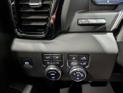 2025 GMC Sierra 1500 AT4 Diesel Premium Technology Sunroof Short Bed