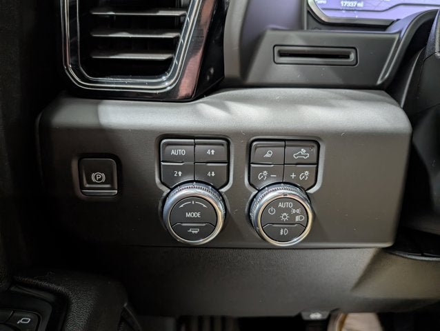 2024 GMC Sierra 1500 AT4 Premium Thunderstorm Short Bed Sunroof 6.2L V8 20’s