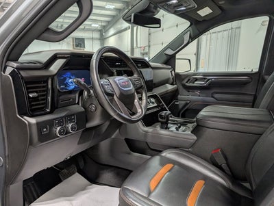 2024 GMC Sierra 1500 AT4 Preferred 6.2L V8 Tri-Fold Hard Cover Sport Steps